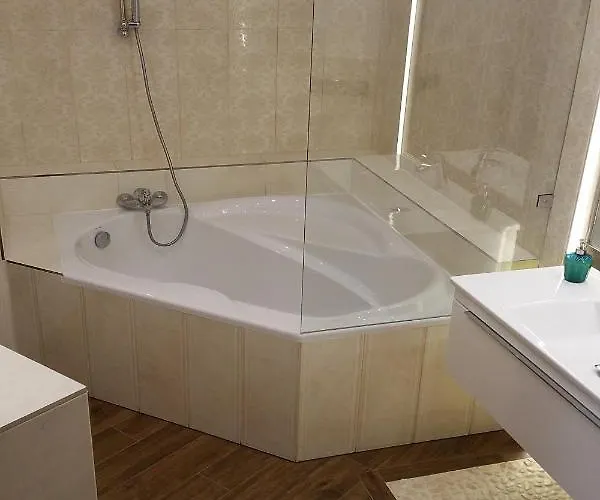 In Heart Of - 2br 2ba Elegant Downtown * Prag