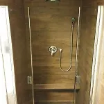 In Heart Of - 2br 2ba Elegant Downtown