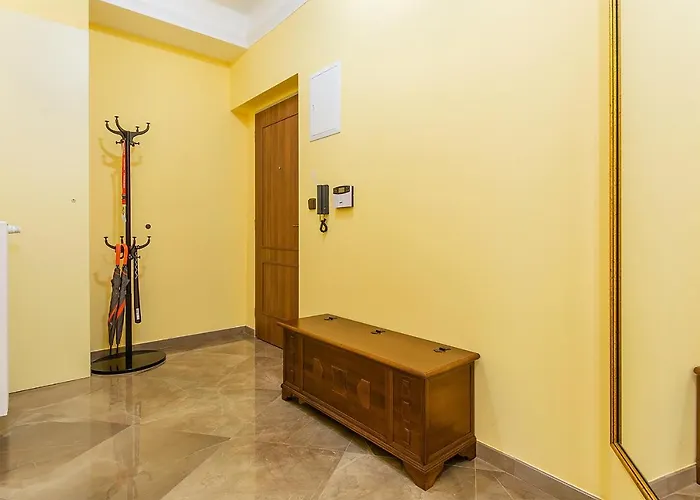 Apartamento In Heart Of - 2br 2ba Elegant Downtown Praga