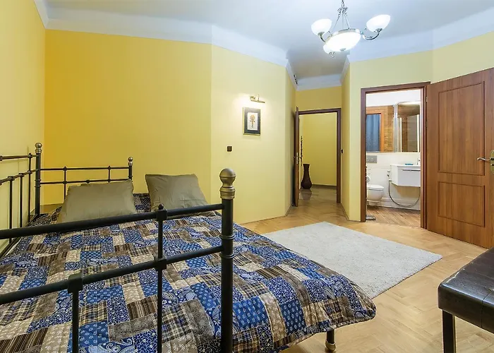 Apartamento In Heart Of - 2br 2ba Elegant Downtown Praga